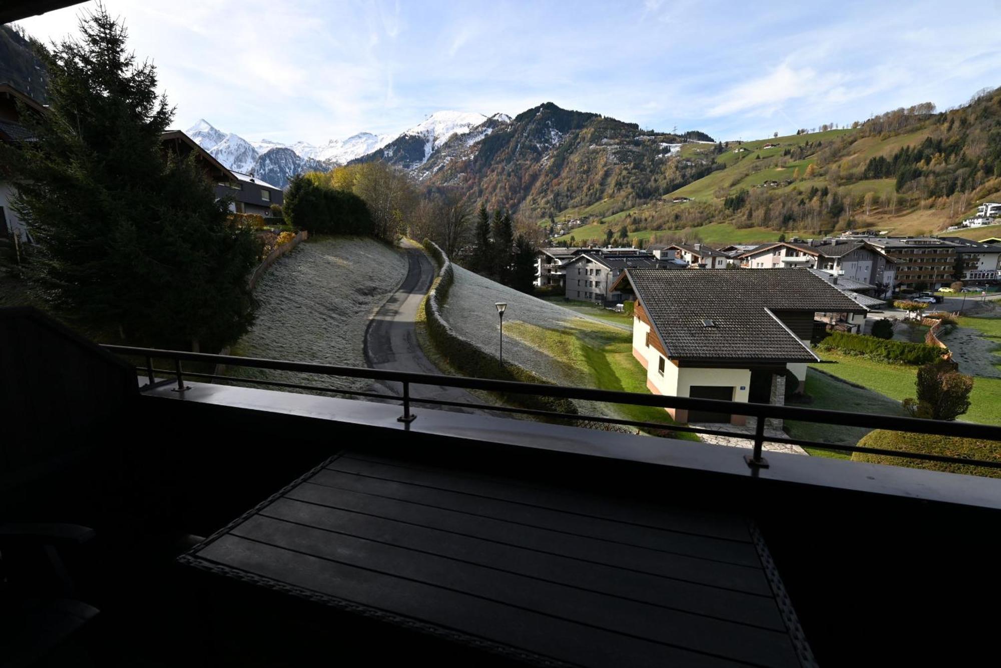 Apartement Karen Top 35 - By Four Seasons Apartments Kaprun Esterno foto